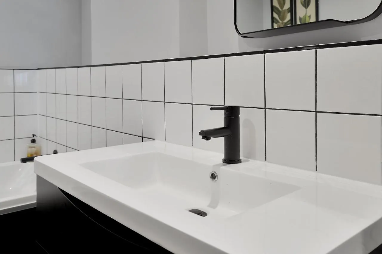 Lovely 1 Bedroom Rental Unit Close To The V&A Waterfront Kapstadt 0*,  Südafrika